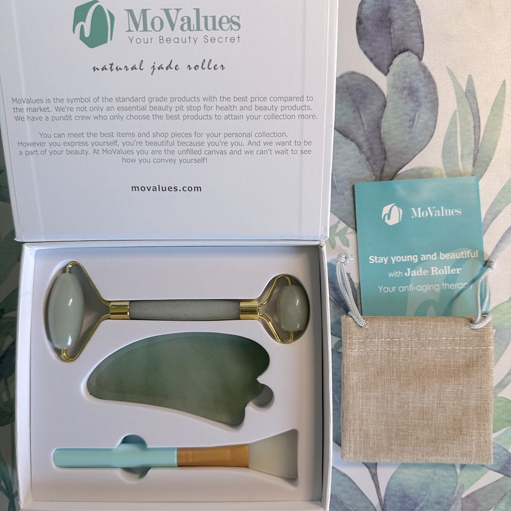 MoValues Jade Roller/Gus Sha Set